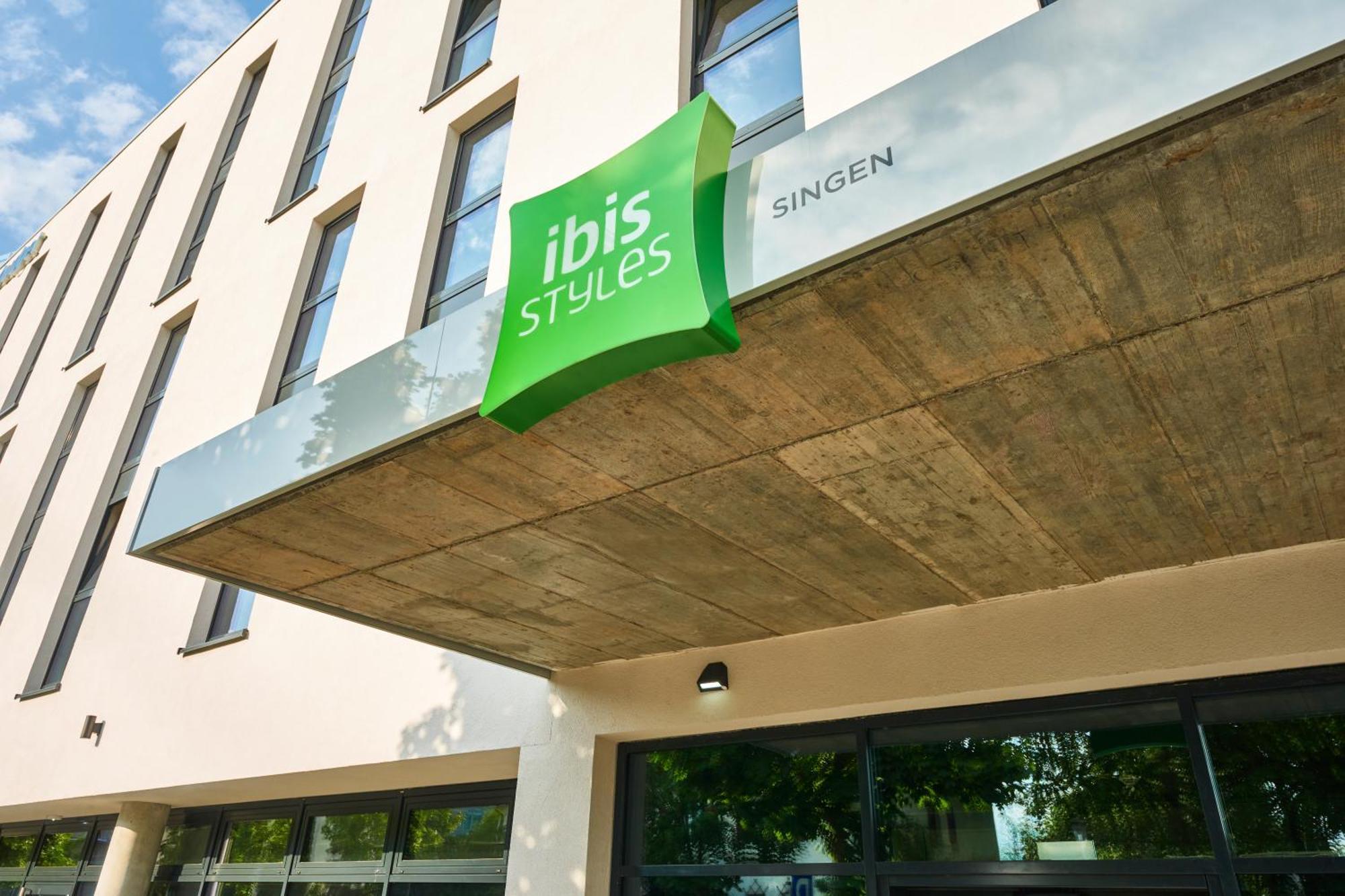 Отель Ibis Styles Зинген Экстерьер фото